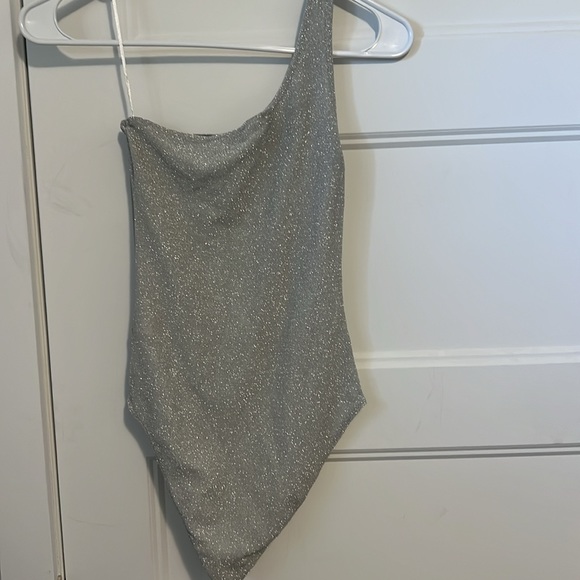 Mix and match 3 for 25$ 💫 - Picture 3 of 3